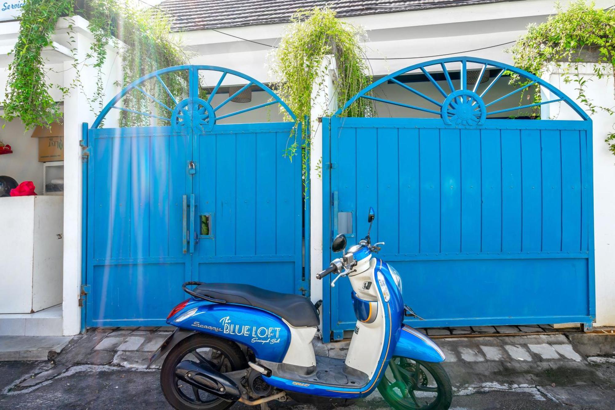 The Blue Loft Seminyak Free Scooter Apartment Ngoại thất bức ảnh
